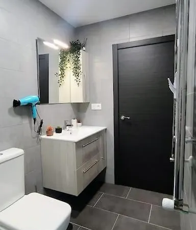 Ca Lolina Playa Apartment Gijon Exterior photo